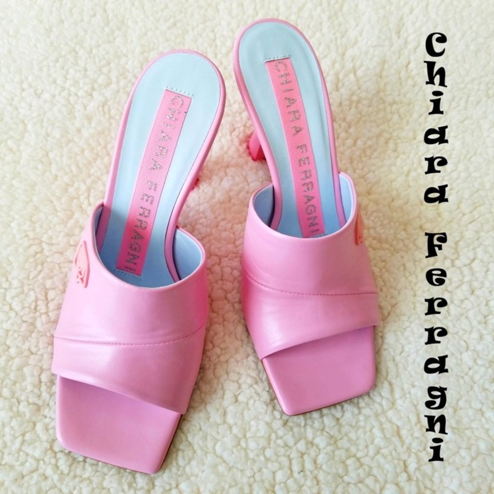 NWT Chiara Ferragni Square-Toed Leather Sandals